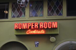 Bar Signs lighted 1 300x200